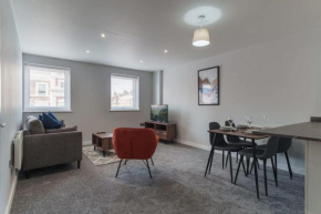 Contemporary 2 Bedroom Apartment in Liverpool